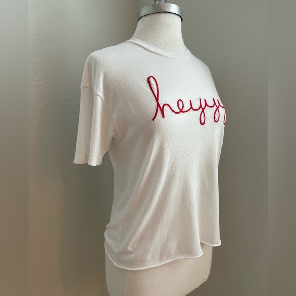 AMERICAN EAGLE ‘heyyy’ Tee - Picture 3 of 7